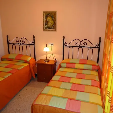 Hostal Los Claveles Baena Habitación foto